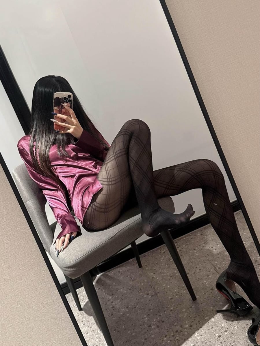 抖音 嘉嘉今天要早睡 微密圈合集[持续更新2026.04.16]-玩偶屋